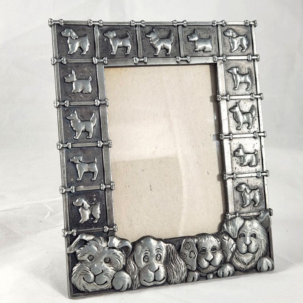 Vtg 3.5 x 5 in Pewter Dogs Desktop Vertical Picture Frame overall 7 x 6 in